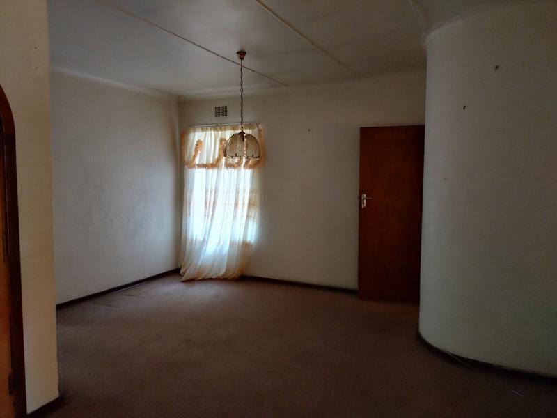 3 Bedroom Property for Sale in Vaalpark Free State